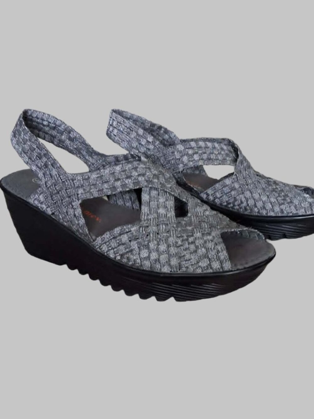Bernie Mev Halle Wedge Pump, Size 39